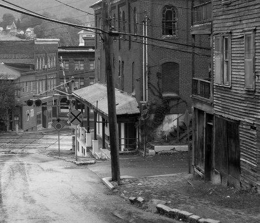 Piedmont, WV : Monochrome : The Shenandoah Gallery | Kevin Byrne